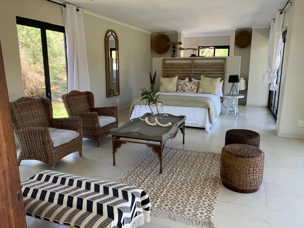 Crocodile Sands River Lodge Mbombela Екстериор снимка
