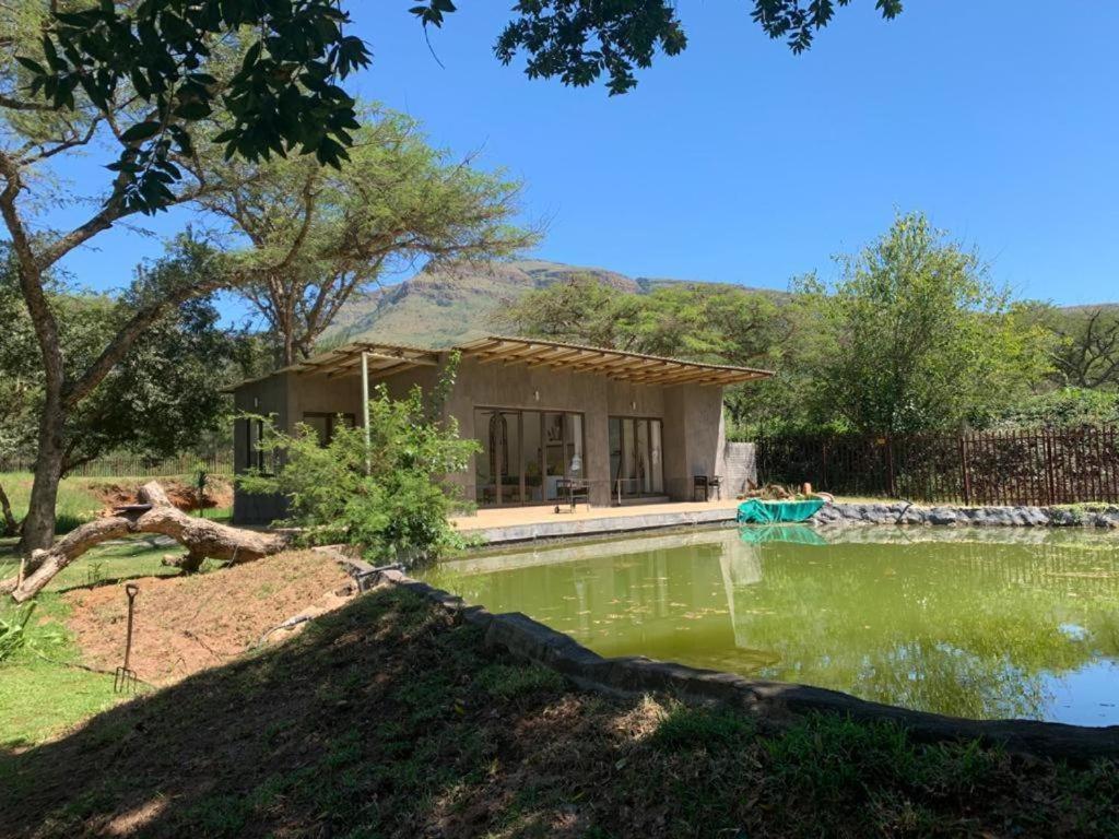 Crocodile Sands River Lodge Mbombela Екстериор снимка