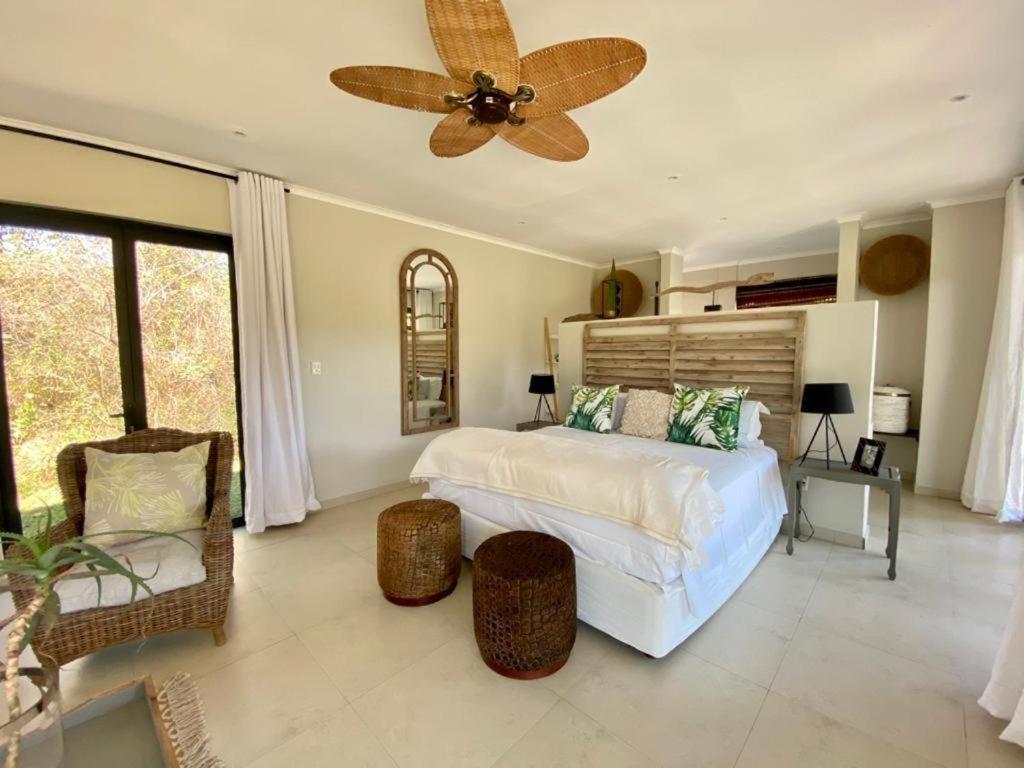 Crocodile Sands River Lodge Mbombela Екстериор снимка