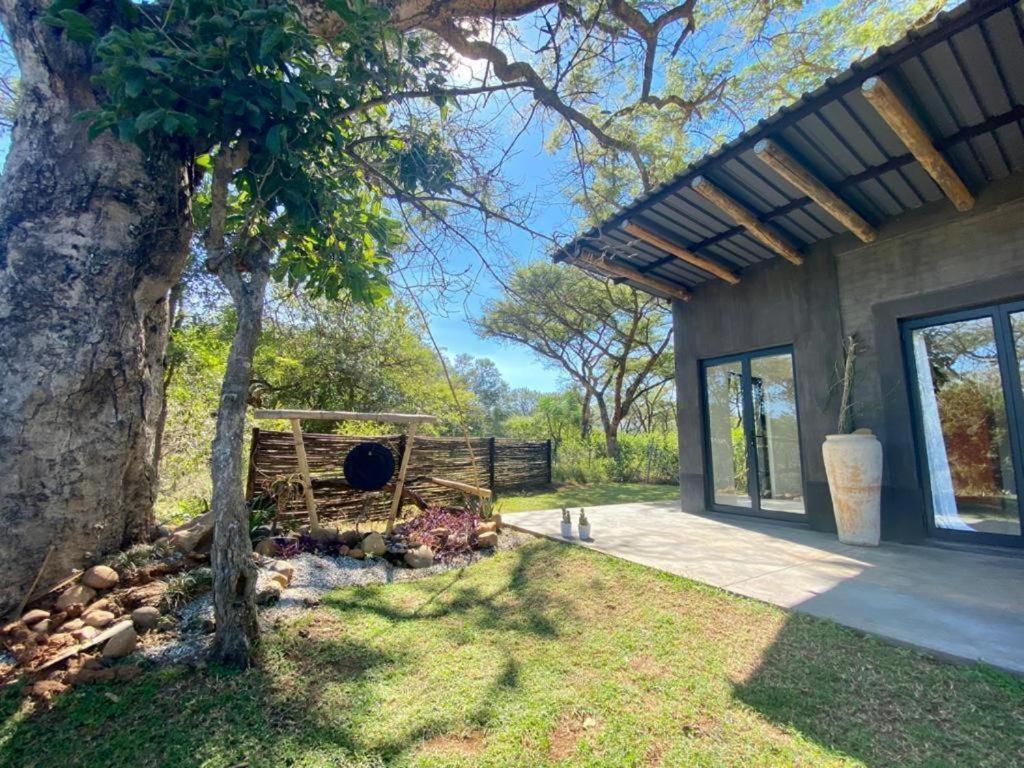 Crocodile Sands River Lodge Mbombela Екстериор снимка