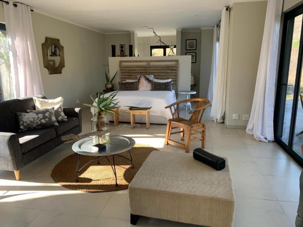 Crocodile Sands River Lodge Mbombela Екстериор снимка