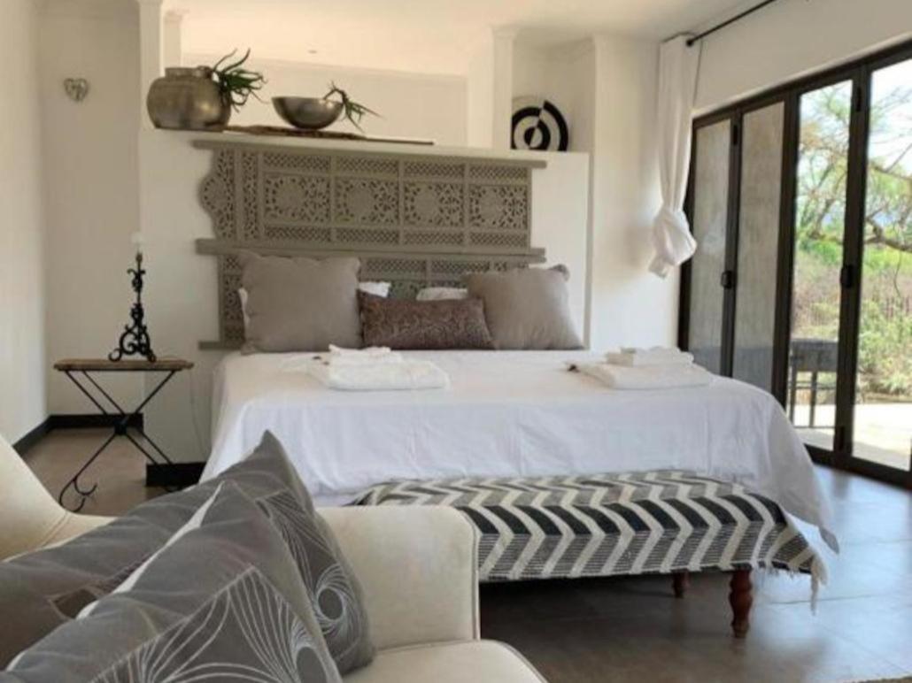 Crocodile Sands River Lodge Mbombela Екстериор снимка